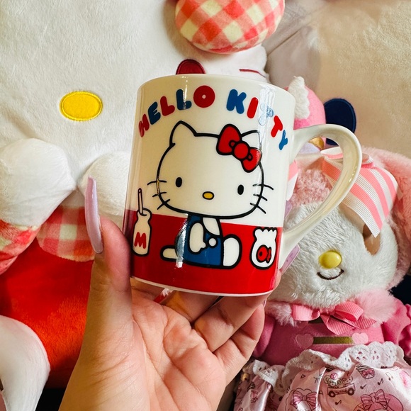 Hello Kitty - Skater Mug - Picture 3 of 5